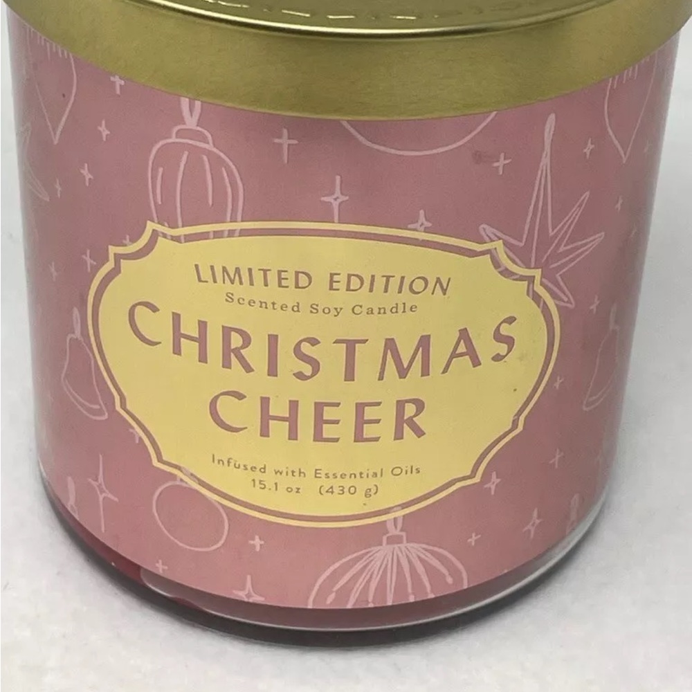 Christmas cheer 2 wick NWT - Picture 3 of 5